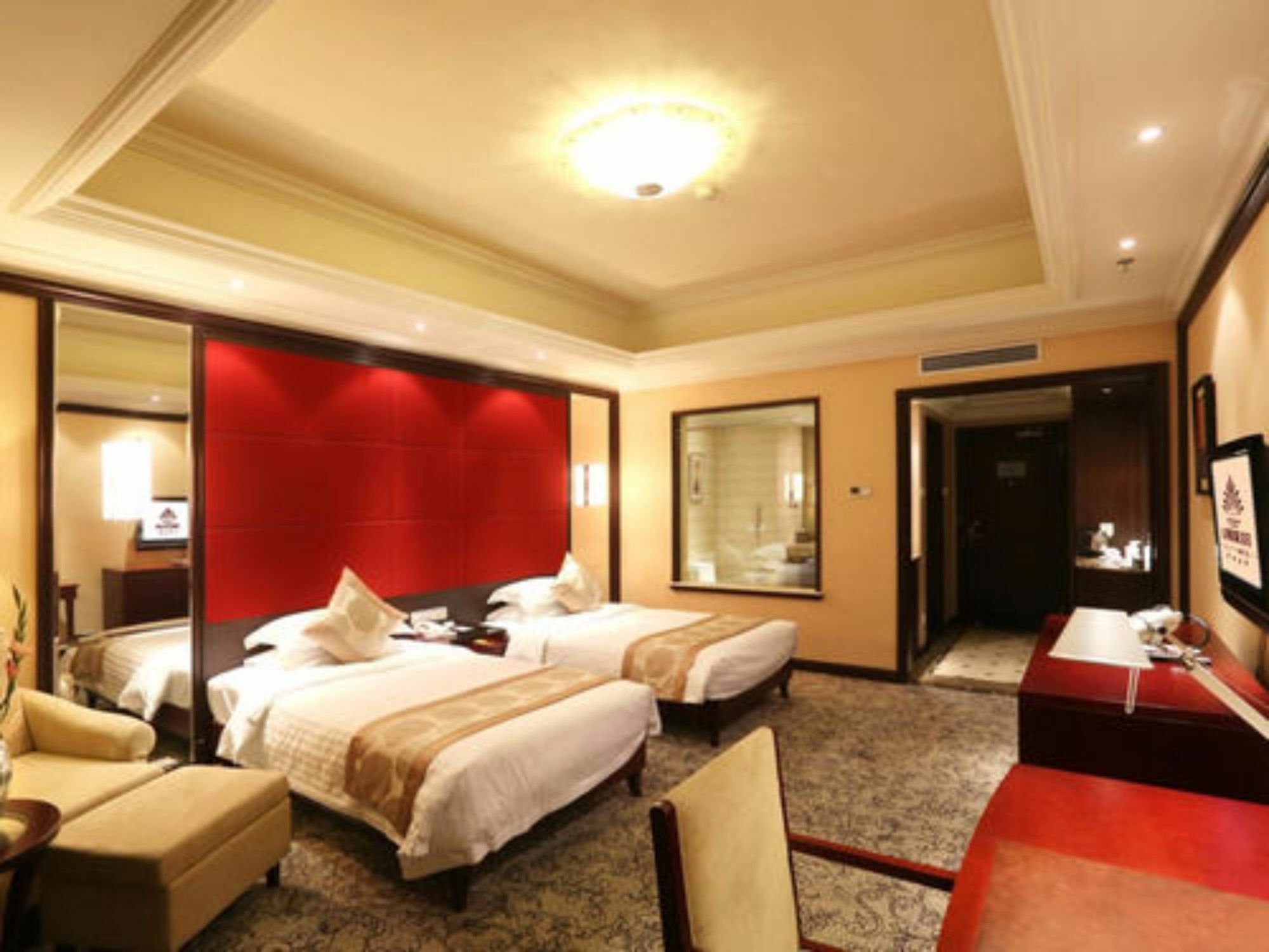Qingdao Kuaitong International Hotel Экстерьер фото