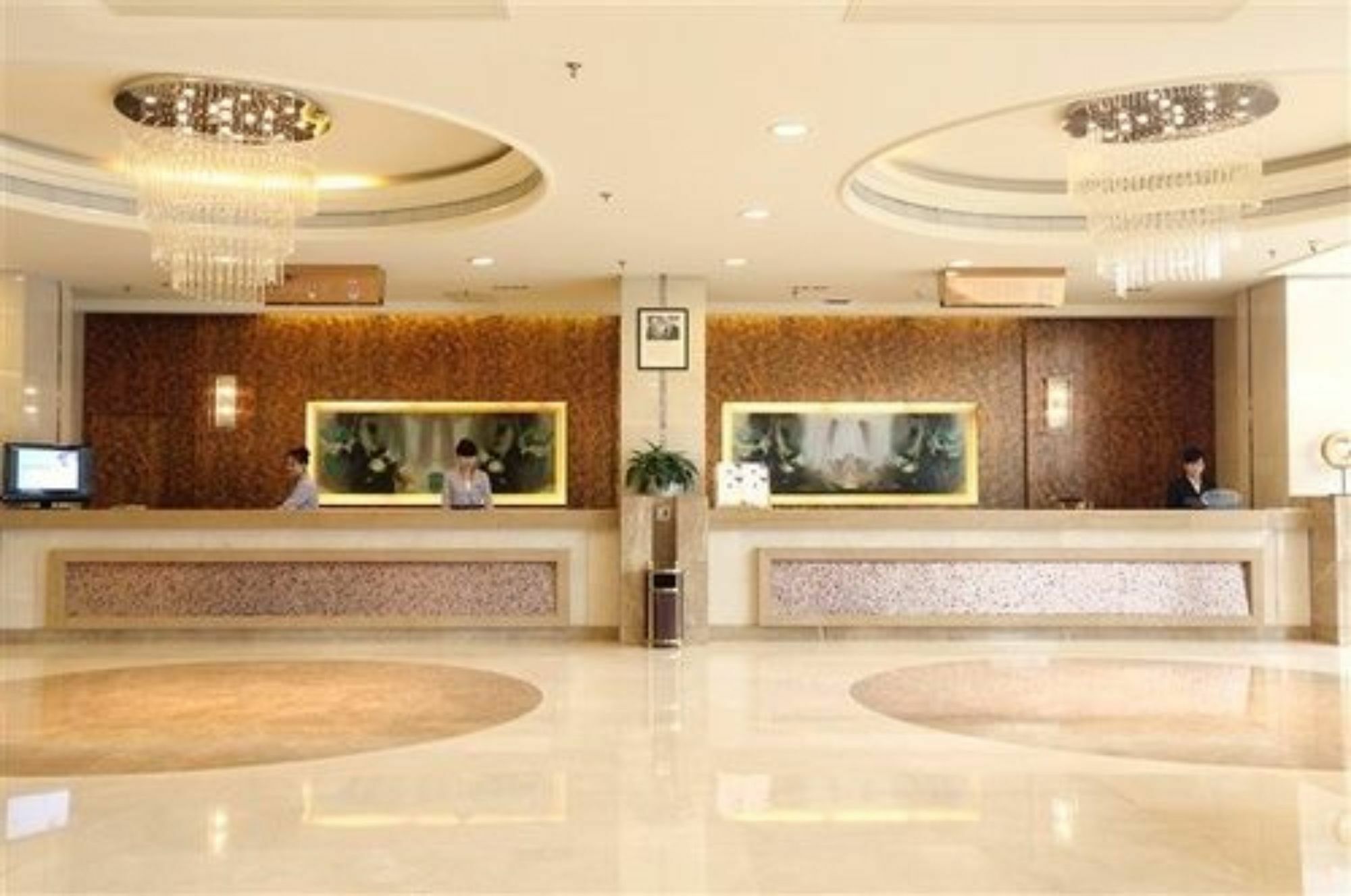 Qingdao Kuaitong International Hotel Экстерьер фото